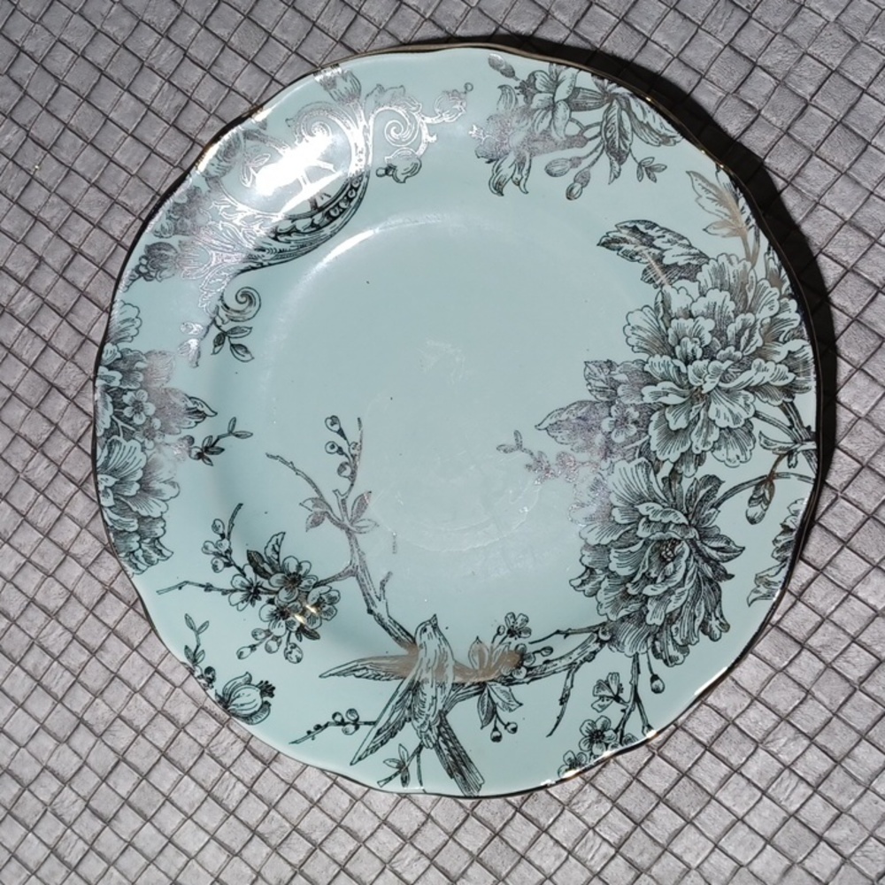 222 FIFTH ADELAIDE TURQUOISE & SILVER SALAD PLATE 8 3/4 INCH FINE CHINA